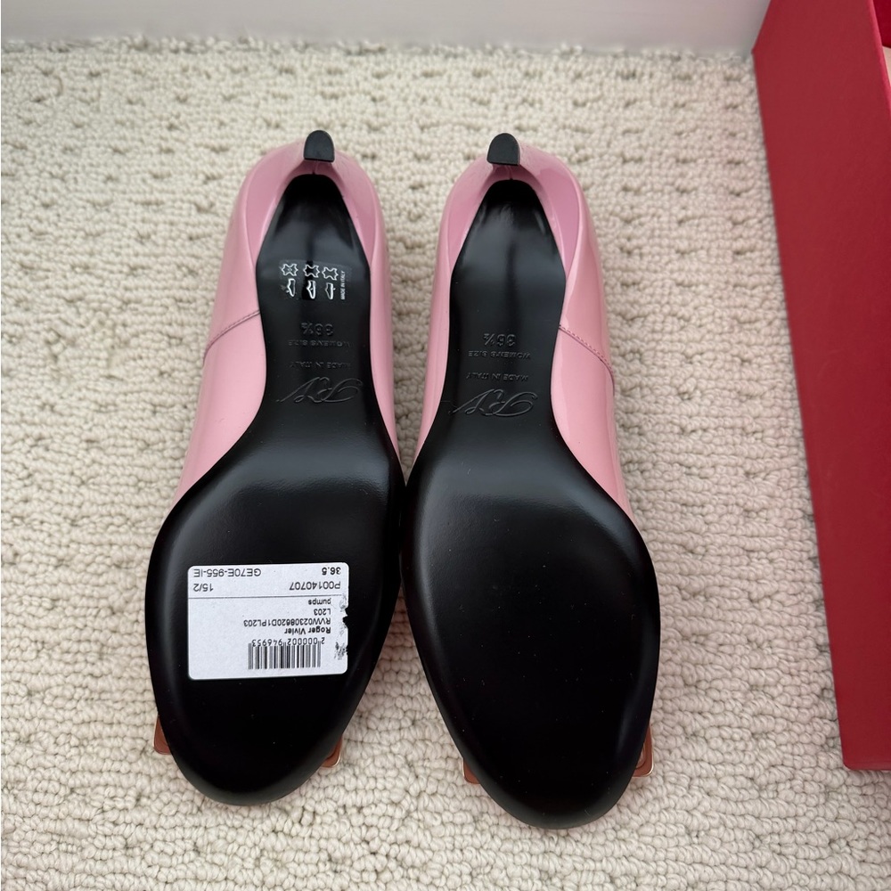 Roger Vivier pump in patent leather - Picture 3 of 3